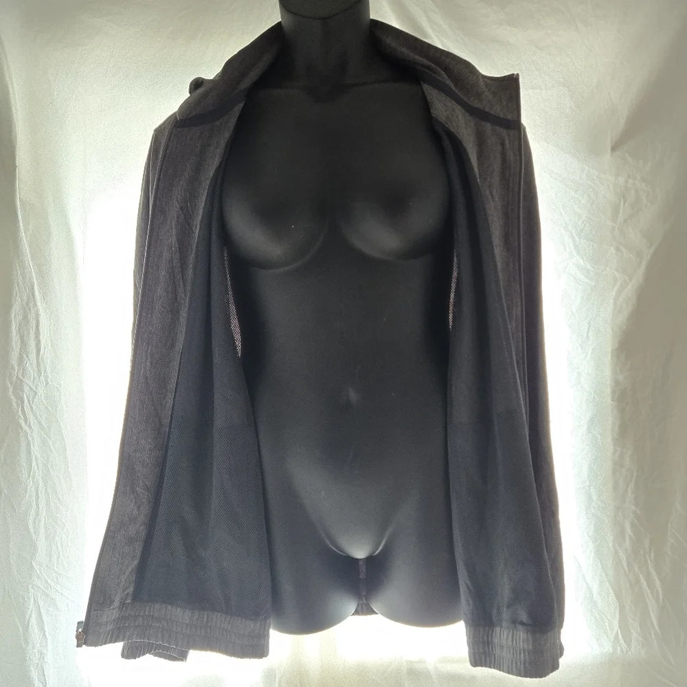 Ideology Reflective Lightweight Jacket Euc - image 4